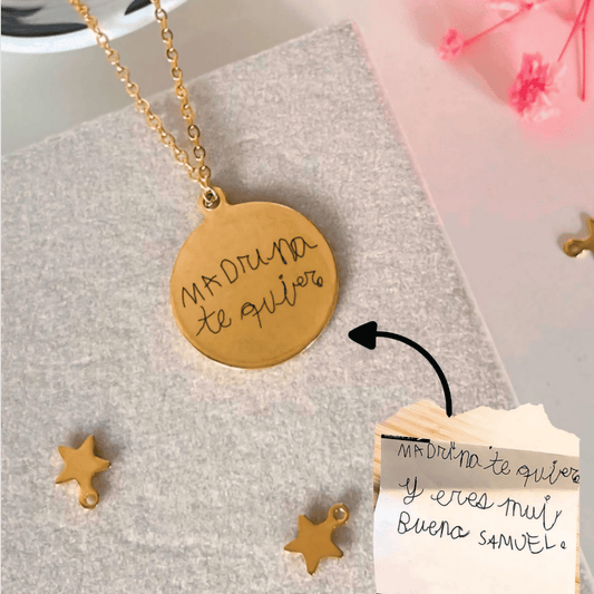 COLLAR CIRCULAR CON MANUSCRITO PERSONALIZADO