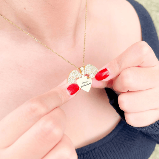 COLLAR COLGANTE DE CORAZÓN BRILLANTE CON FRASE PERSONALIZADA