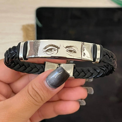PULSERA PERSONALIZADA DE CUERO CON MIRADA