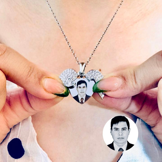 COLLAR DE CORAZON BRILLANTE CON RETRATO PERSONALIZADO