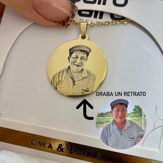 COLLAR CIRCULAR CON RETRATO PERSONALIZADO