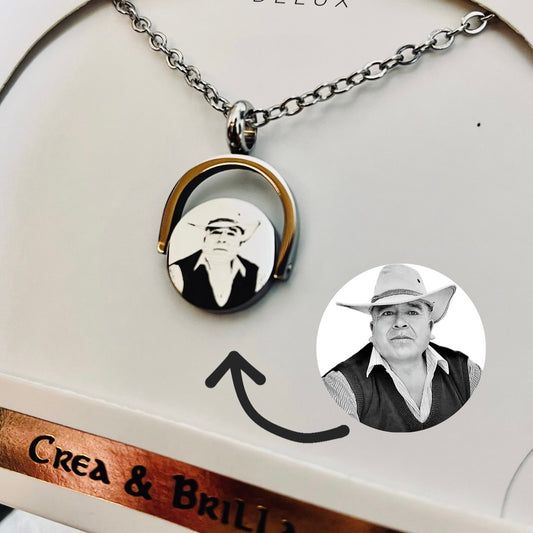 COLLAR GIRATORIO CON RETRATO PERSONALIZADO